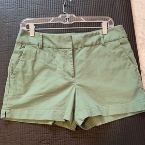 Loft green (army) size 6 shorts